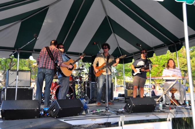 Peter Stuart Rowayton Realtor Assembly of Dust